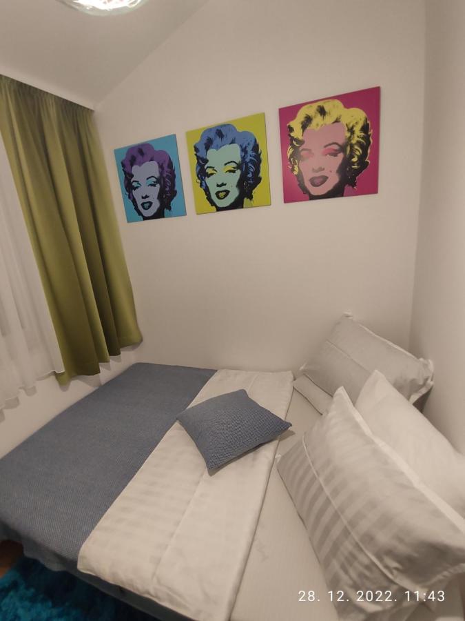 Apartment Tikvarin, Kastel Kambelovac Kaštela 外观 照片